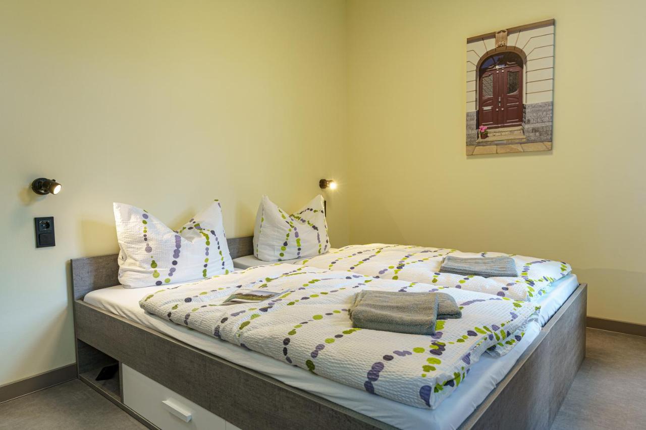 Hotel Und Hostel Gleisbett Annaberg-Buchholz Eksteriør billede