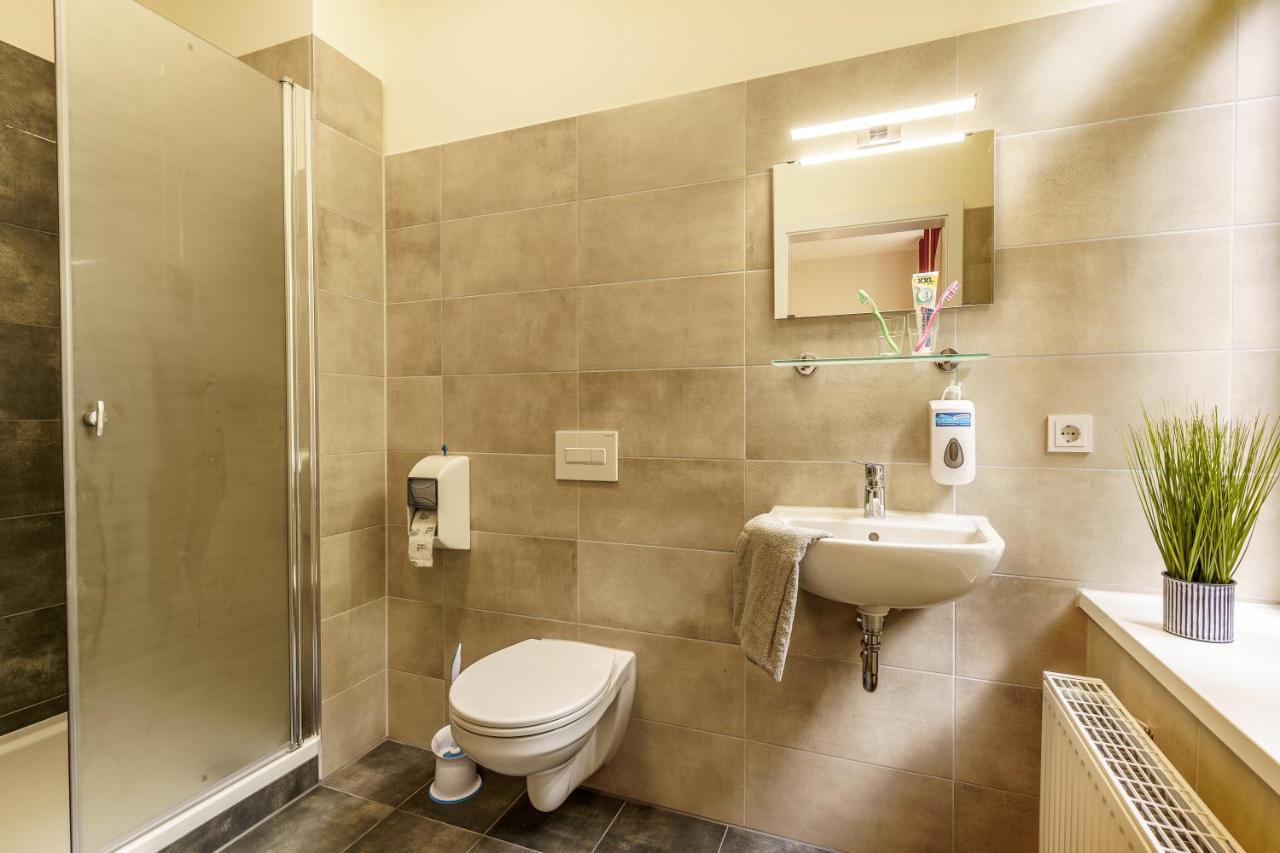 Hotel Und Hostel Gleisbett Annaberg-Buchholz Eksteriør billede