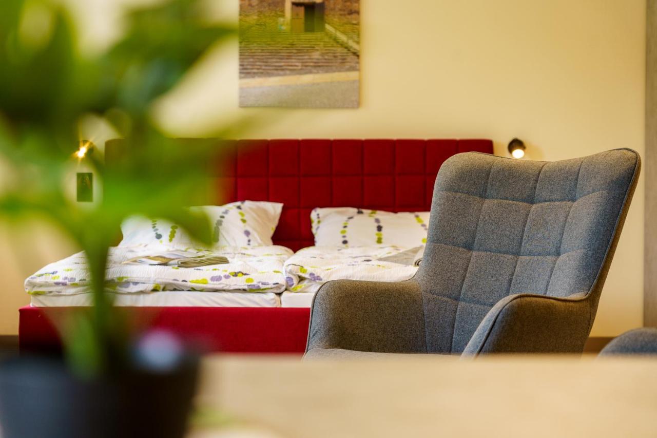 Hotel Und Hostel Gleisbett Annaberg-Buchholz Eksteriør billede